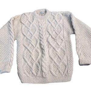 100% Wool Sweater Pullover Ivory Medium Chunky Knitted Crew Neck